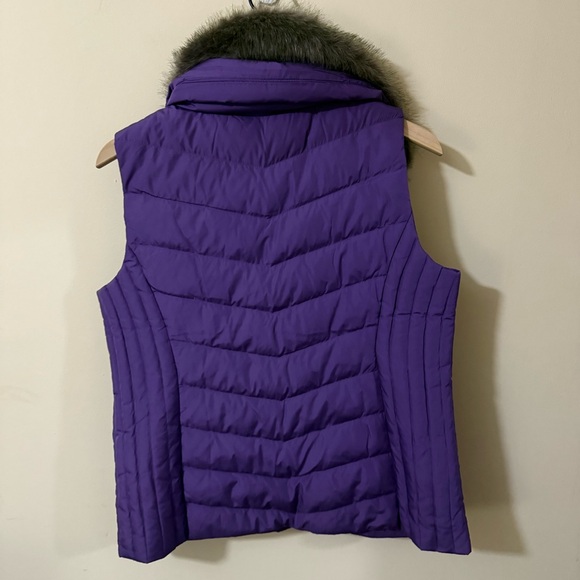 NWT Talbots Womens Purple Faux Fur Down Filled Vest Size Small Winter Outdoors - Picture 3 of 7
